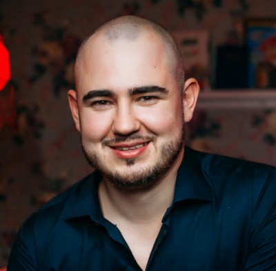 Макс Коротков